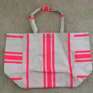 BRAND NEW Victoria’s Secret tote